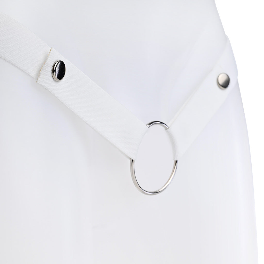 Close up of the poppers and metal o-ring on the white strap.